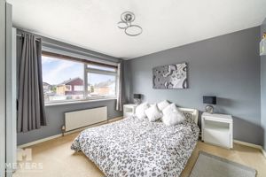 Bedroom- click for photo gallery